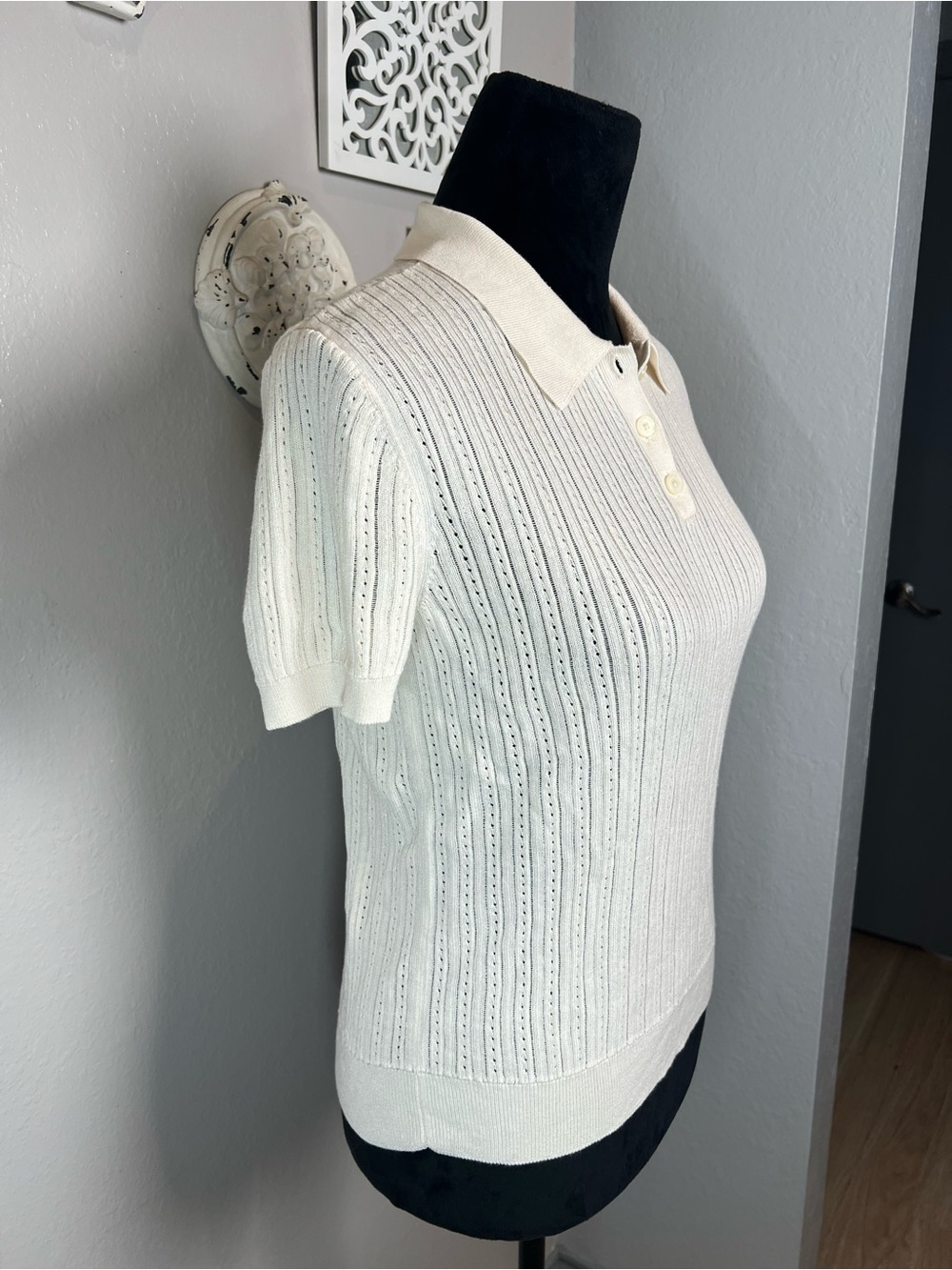 Ralph Lauren Cream Short-Sleeve Knit Polo Top - Picture 8 of 16